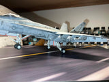 FLR552 1/32 F/A-18E/F/G Super Hornet Landing Gear in flight (Trumpeter)