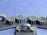 48147 F-16A(late)/F-16C Block 25 wheels (no manufacturer on tire side wall) (Kinetic)